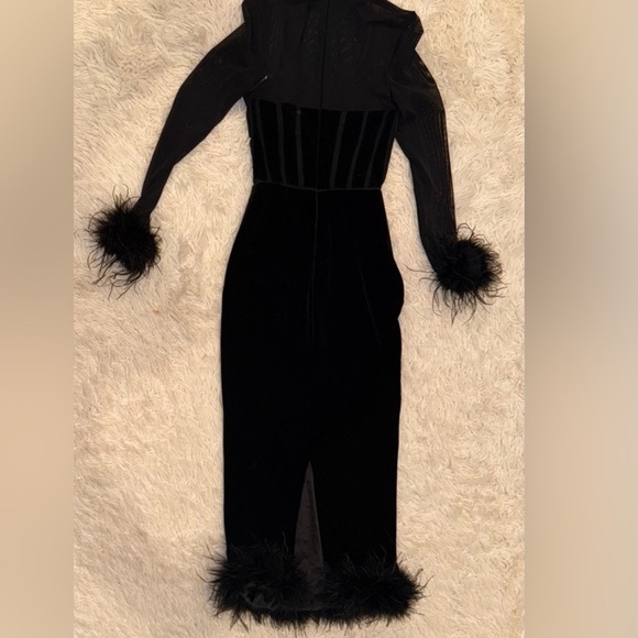 House of CB Black Long Sleeve Dress - threedaughtersproperties.com